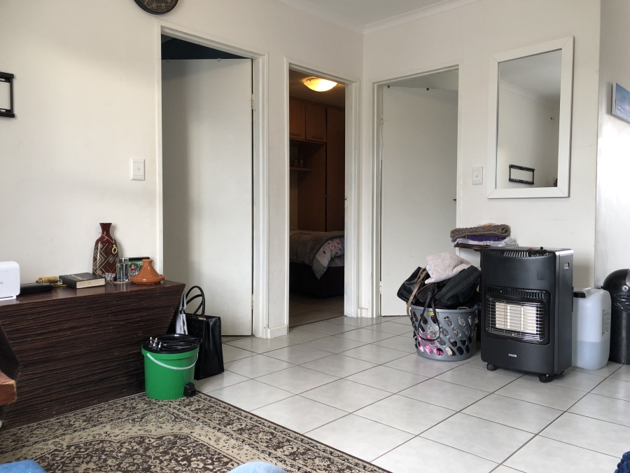 2 Bedroom Property for Sale in Muizenberg Western Cape